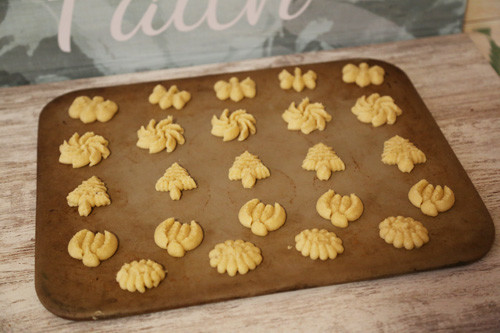 Pampered Chef Plätzchenpresse Amaretto-Plätzchen auf Zauberstein
