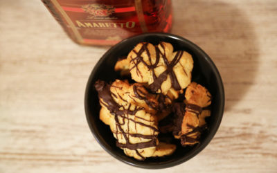 Amaretto-Plätzchen mit der Plätzchenpresse