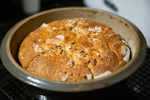 Pampered Chef Teff-Mischbrot im runden Zaubermeister