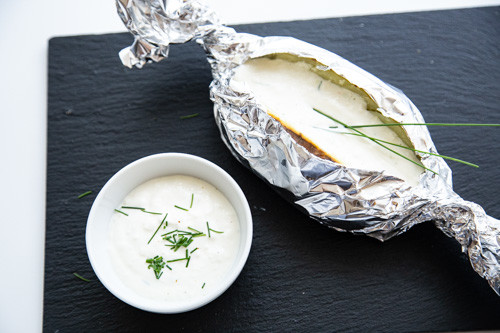 Thermomix Baked Potato mit Sour-Cream-Dip