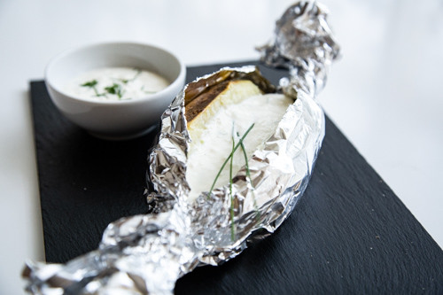 Thermomix Baked Potato mit Sour-Cream-Dip