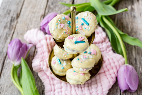 Thermomix Alfajores Mürbeteigkekse fertig glasiert auf Etagere