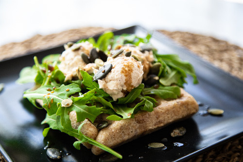 Thermomix Dinkel-Waffeln fertig angerichtet