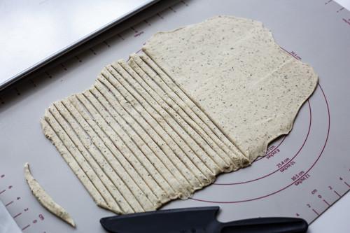Pampered Chef Snackstangen Teig in Streifen