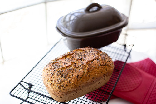 Pampered Chef Power-Körnerbrot auf Kuchengitter