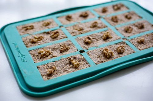 Pampered Chef Quinoa-Riegel mit Banane im Snack Maker