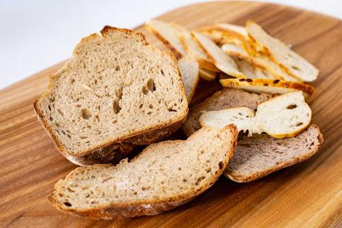 Trockenes Brot