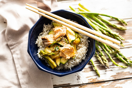 Thermomix Reis Gemüse Lachs asiatisch