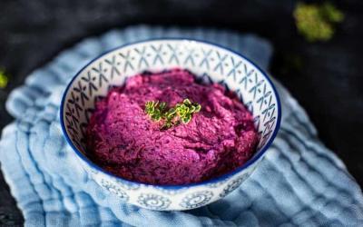 Rote-Beete-Ziegenfrischkäse-Aufstrich