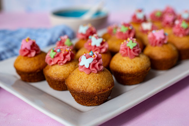 Pampered Chef Vanille-Muffins verziert