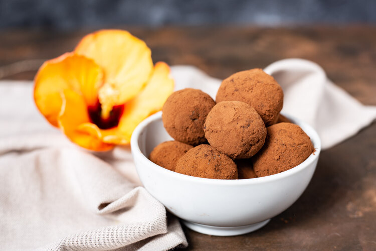 Thermomix Kakao-Dattel-Bällchen