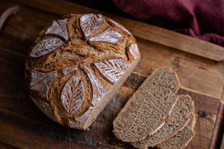 Pampered Chef Roggen-Weizen-Mischbrot Marratxí von oben