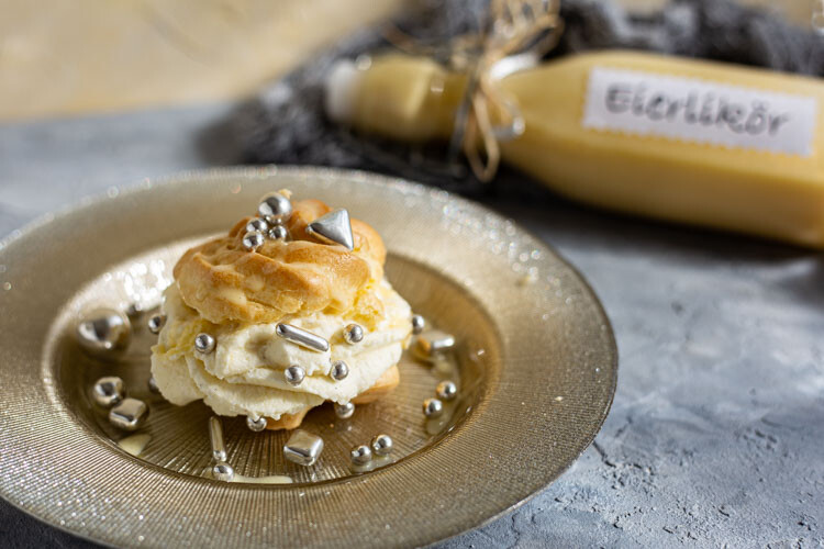 Thermomix Windbeutel mit Eierlikör-Sahne
