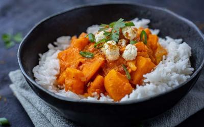 Veganes Süßkartoffel-Blumenkohl-Kichererbsen-Curry mit dem Thermomix