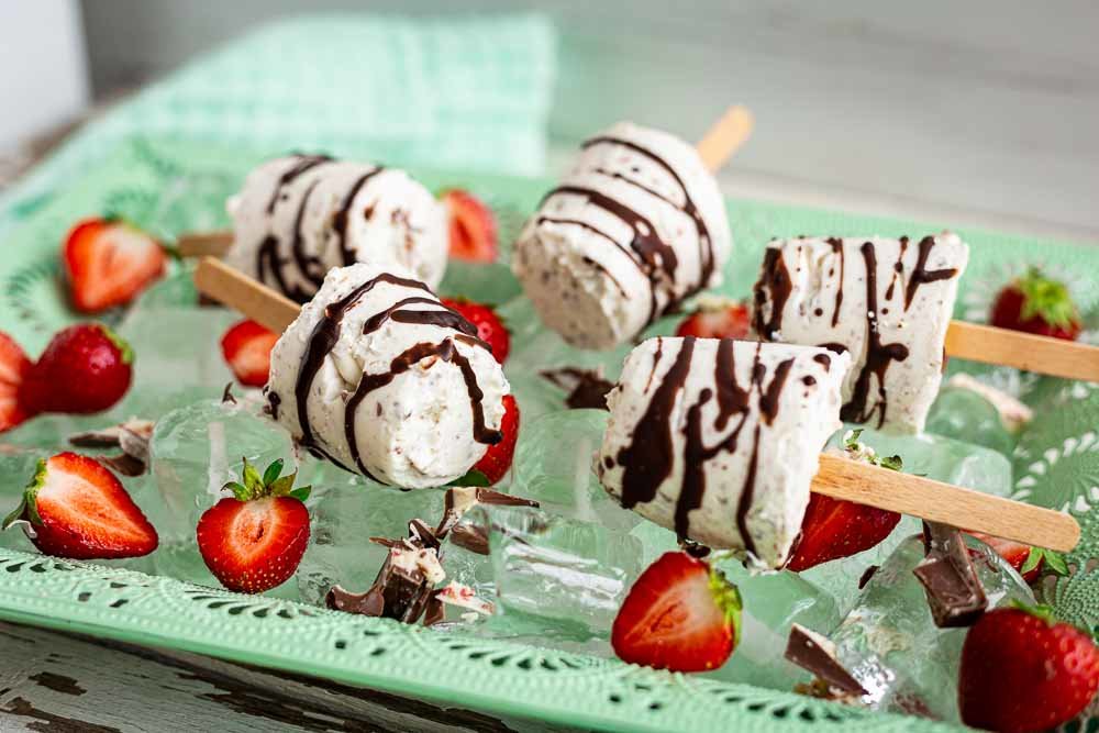 Thermomix Joghurette-Eis auf Tablett