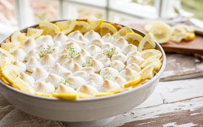 Argentinischer Lemon Pie mit Thermomix in runder Ofenhexe