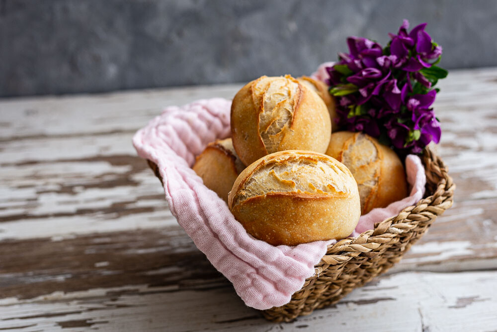 Pampered Chef Frühstücksbrötchen im Brötchenkorb